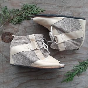 Sorel Lake Wedge Bootie Open Toe Lace Up Size 9